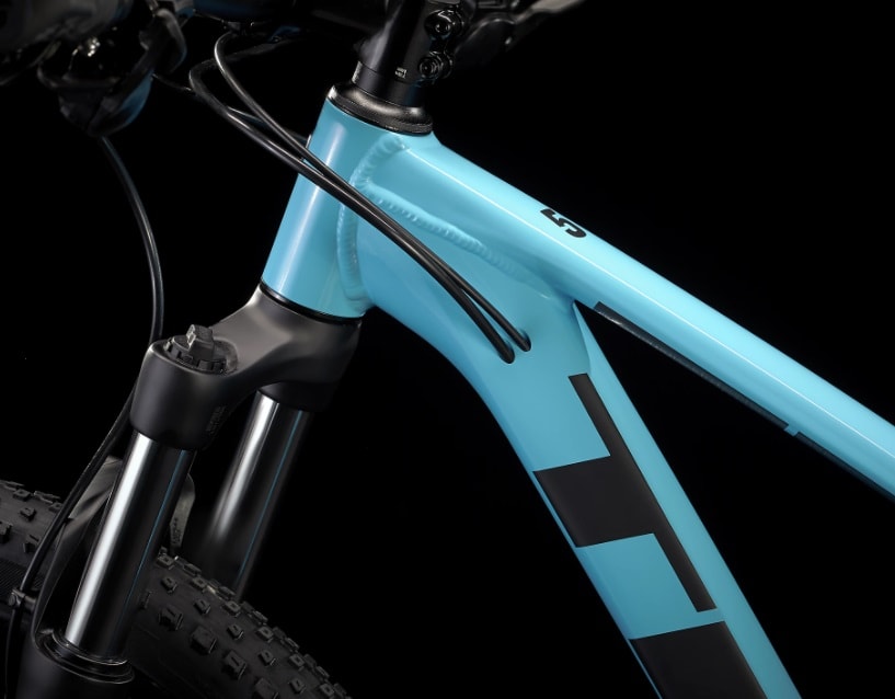 Trek Marlin 5 Azure blå Nyhet 2023